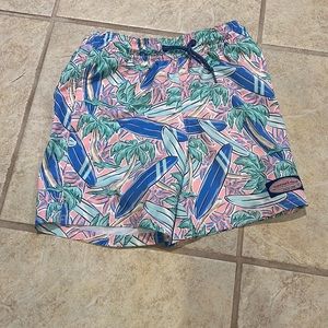 Vineyard vines swim